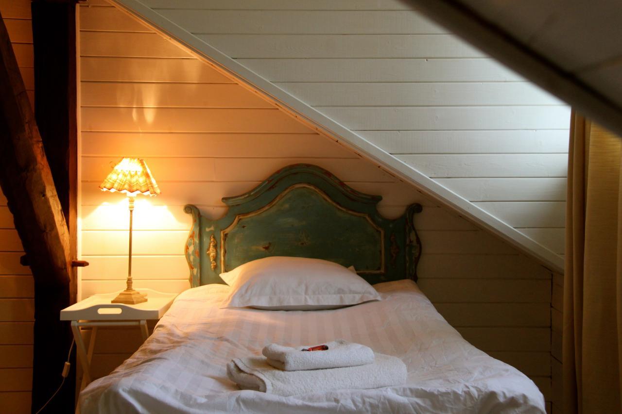 Ontika Boutique Guesthouse Ontika Asundus Quarto foto